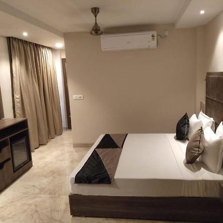 I-Towne' - A Unit Of Hotel Shivam International デーオーガル エクステリア 写真