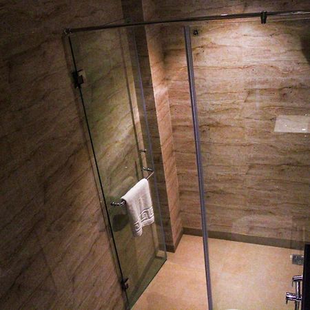 I-Towne' - A Unit Of Hotel Shivam International デーオーガル エクステリア 写真