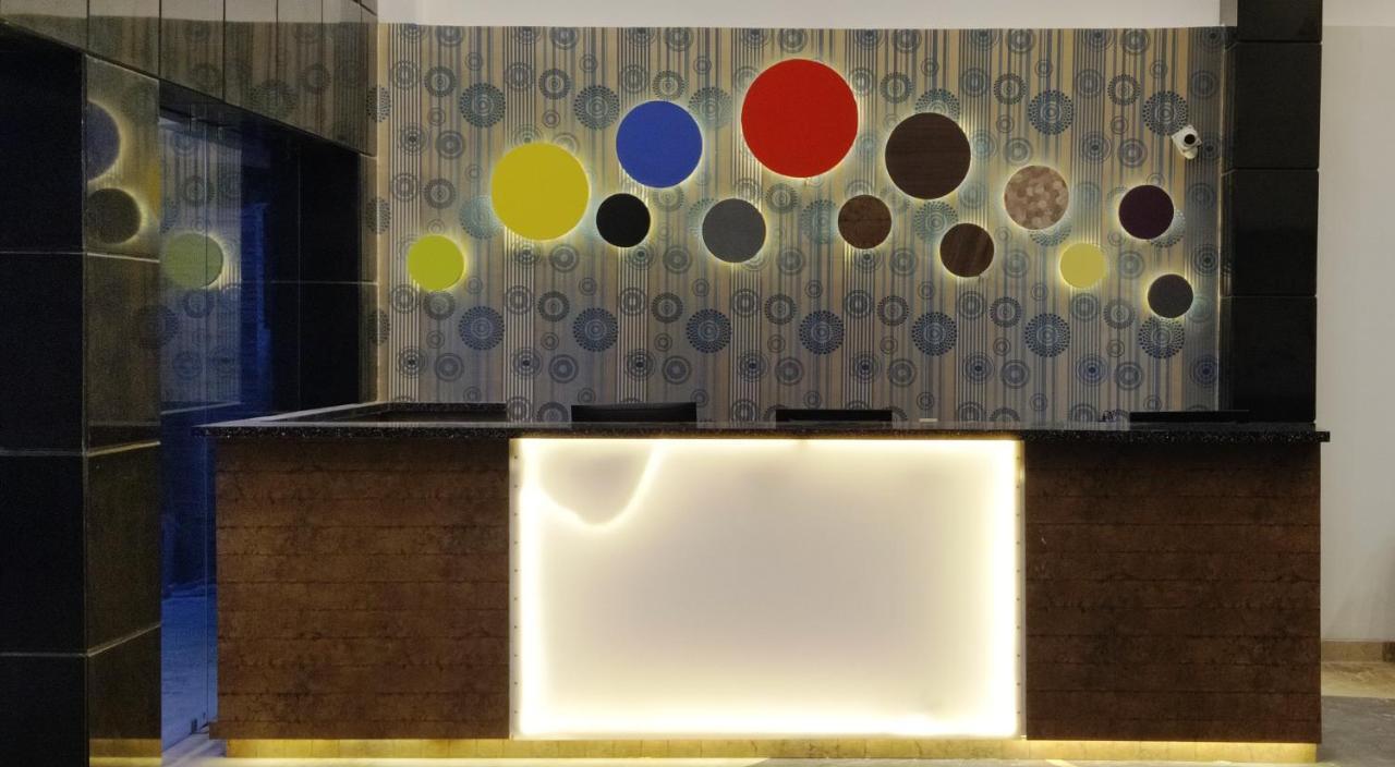 I-Towne' - A Unit Of Hotel Shivam International デーオーガル エクステリア 写真